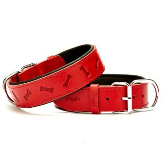 Doggie Konforlu Gerçek Deriden El Yapımı Kemik Desenli Kirmizi Köpek Boyun Tasması 4x52-60cm